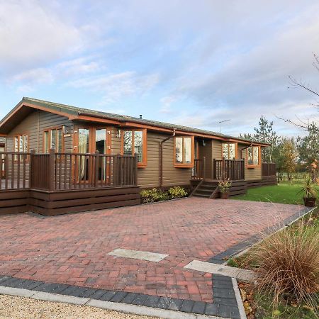יורק Oakwood Lodge מראה חיצוני תמונה
