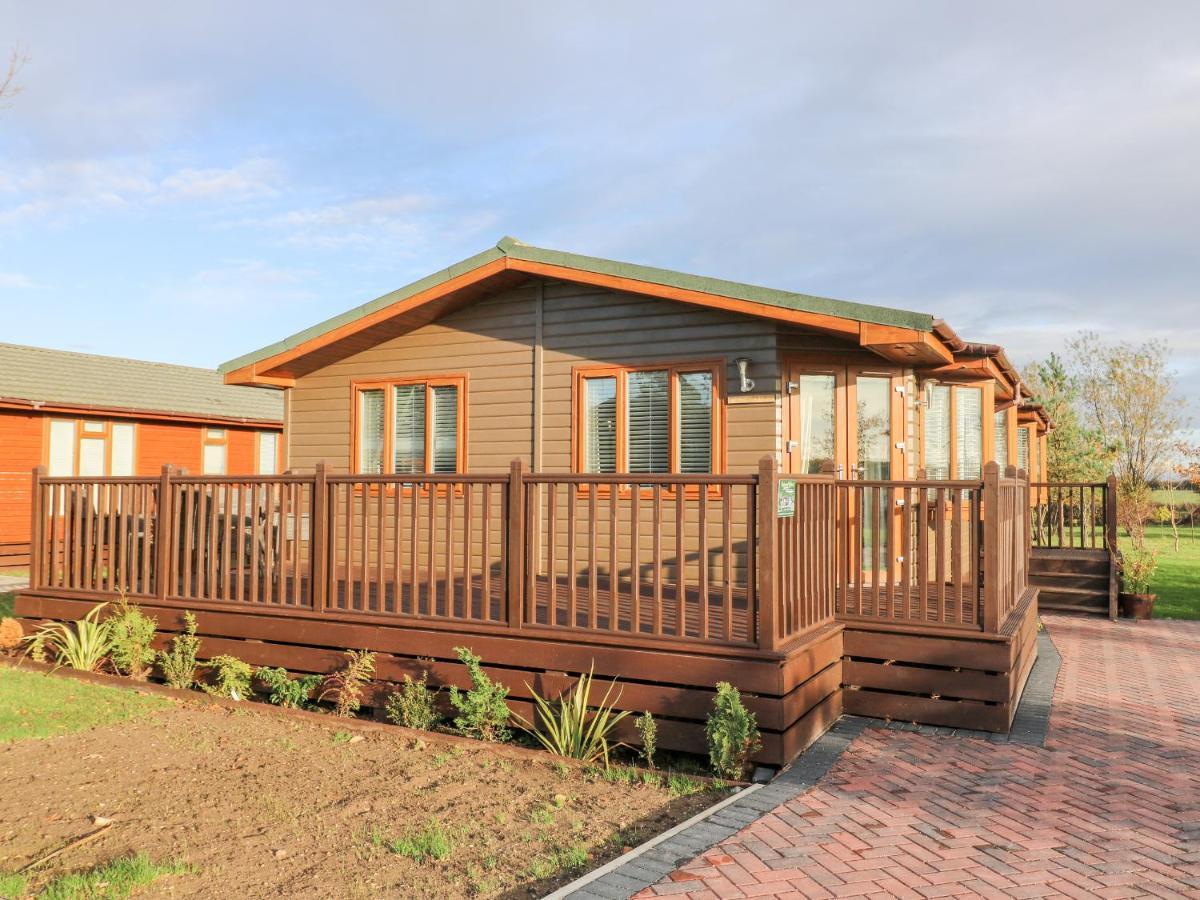 יורק Oakwood Lodge מראה חיצוני תמונה